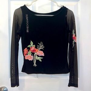 🌸STUNNING Roberto Cavalli stretch/sheer embroidered top